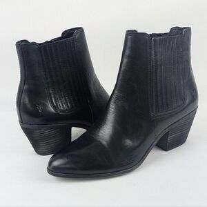 Frye Ankle Boot Sandra Chelsea Leather Block Heel Store Display Sample Black 10M